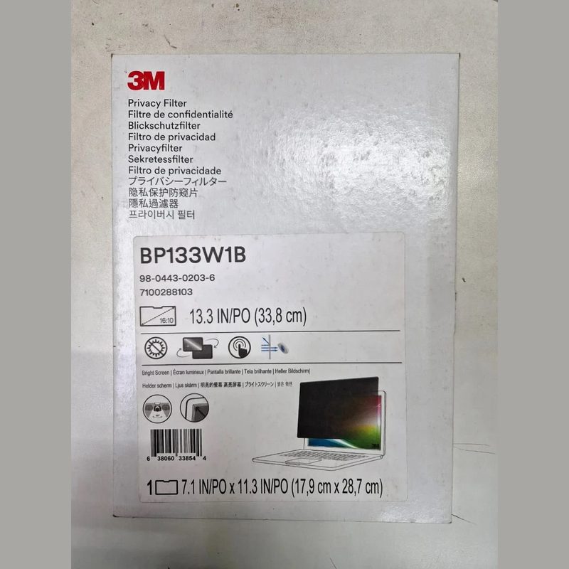 A 3M Bright Screen Privacy Filter retail carton for 13.3-inch 16:10 laptops